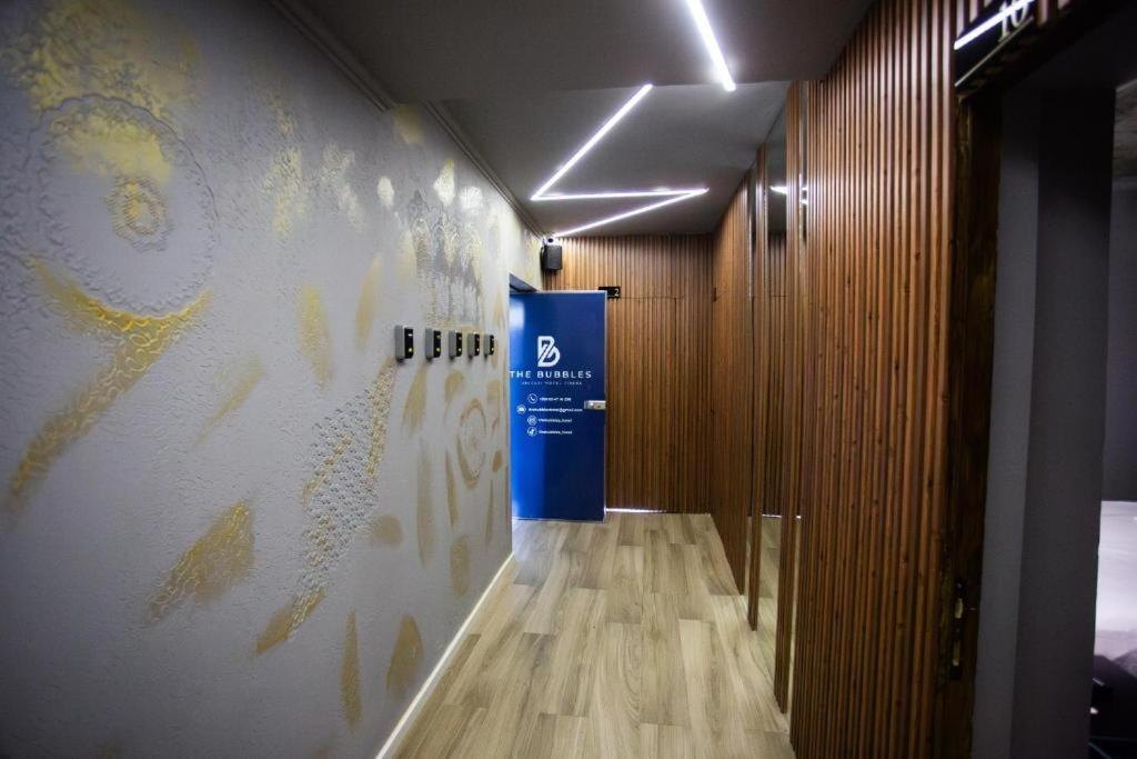 Fotografie z fotogalerie ubytování The Bubbles - Jacuzzi Rooms Tirana v destinaci Tirana