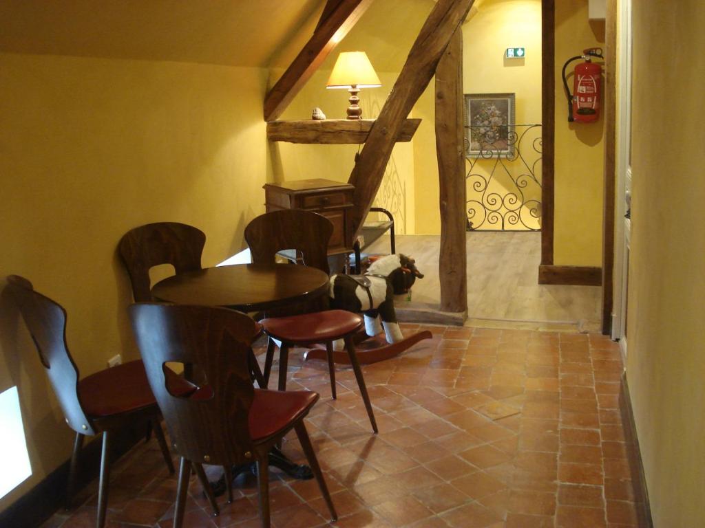 Posezení v ubytování Auberge du Morvan