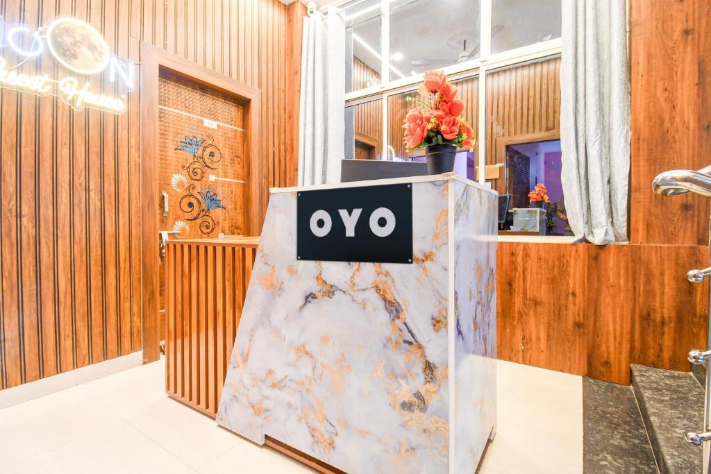 Vstupní hala nebo recepce v ubytování Hotel O Moon Guest House