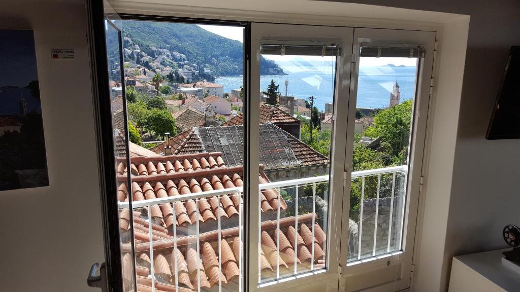 Turtle Apartments - 2