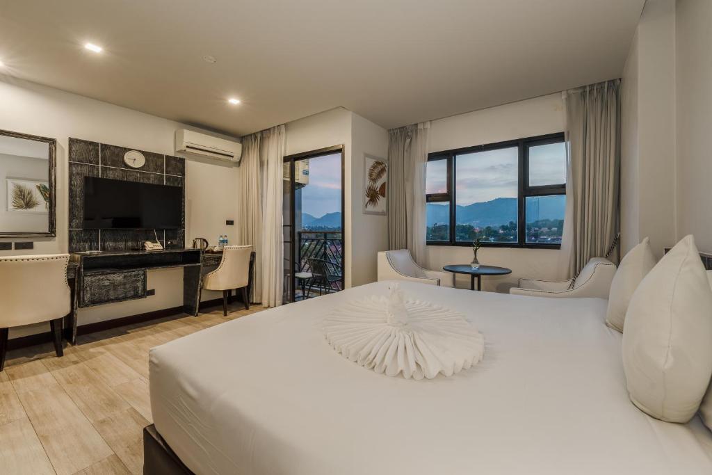 Coco Paradiso Phuket SHA - Resim 20