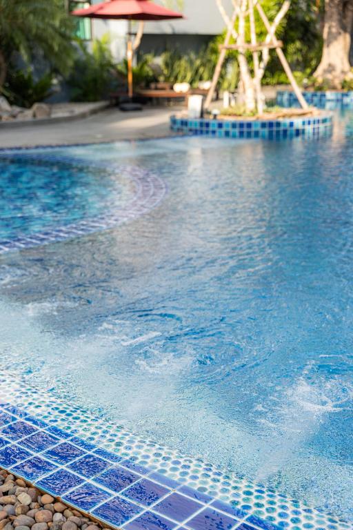 Bay Beach Resort Jomtien - Resim 45