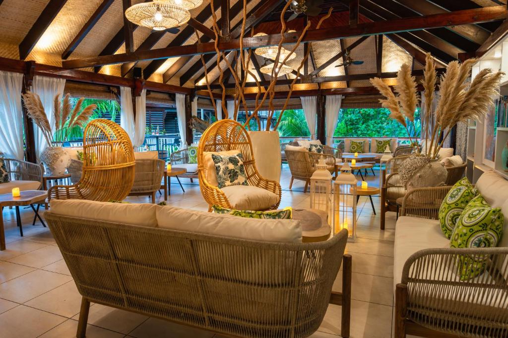 Posezení v ubytování Acajou Beach Resort