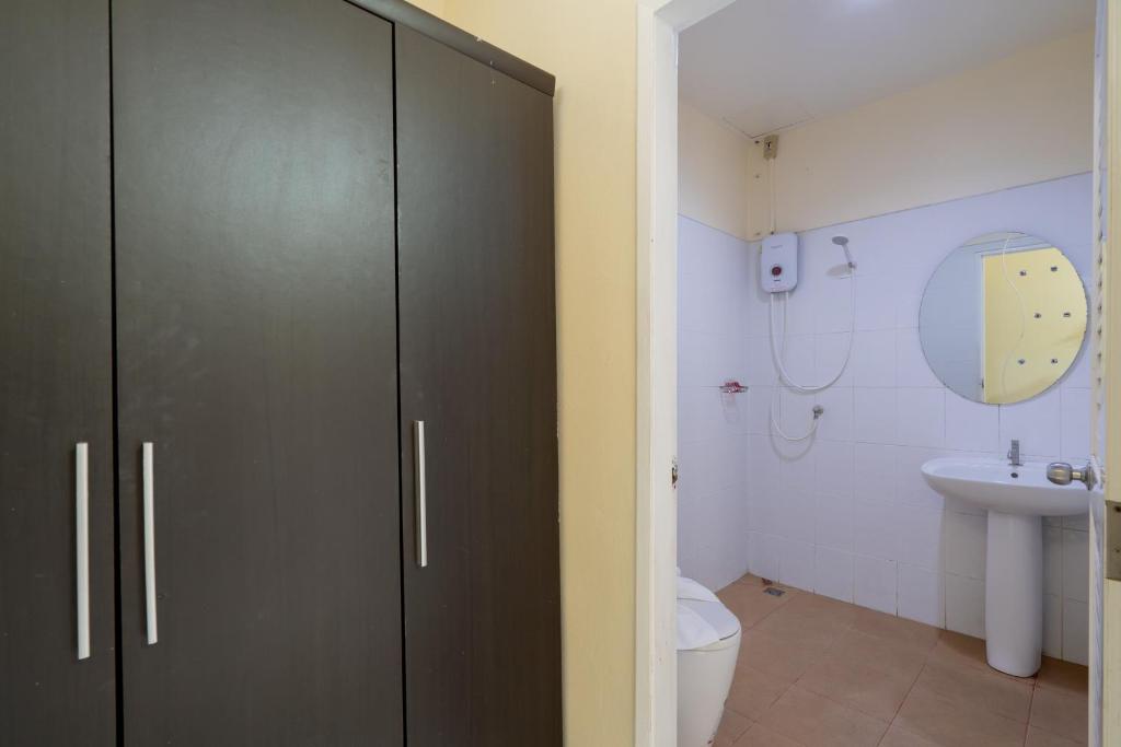 Square One Hotel Patong - Resim 22