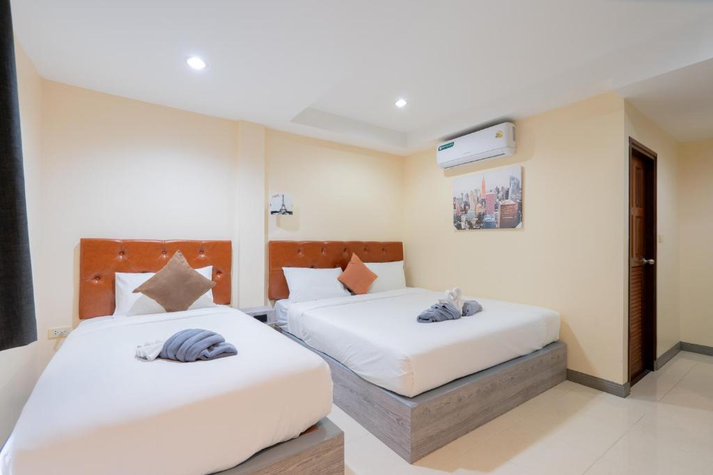 Square One Hotel Patong - Resim 32