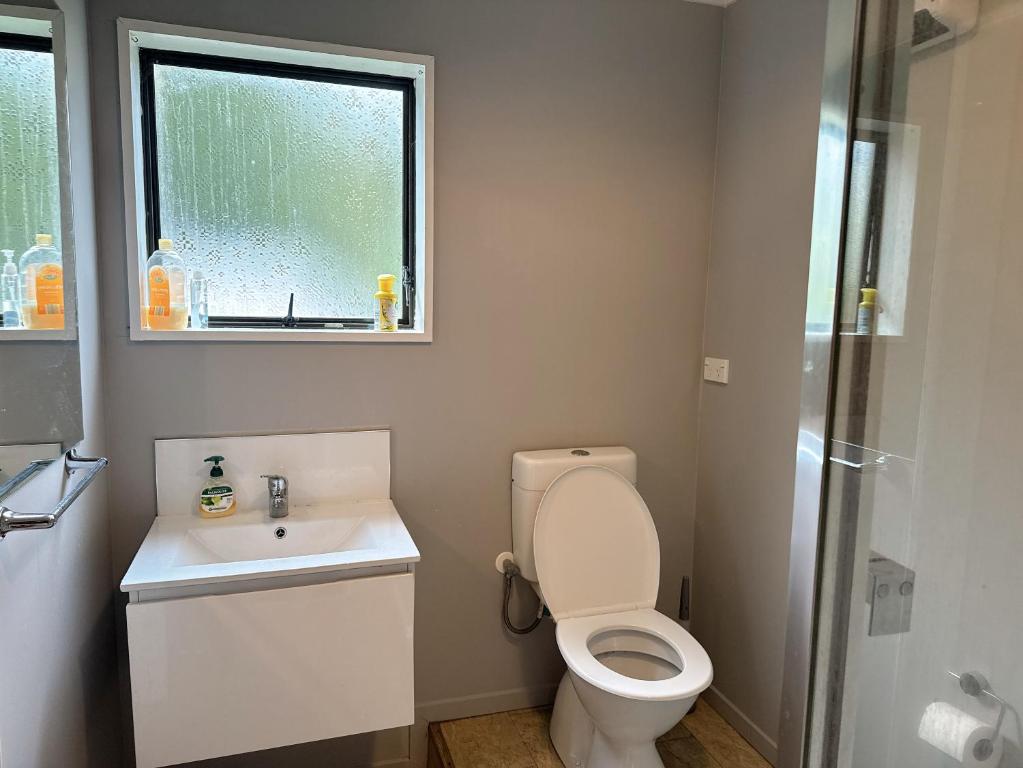 West Lake one bedroom accommodation - Resim 7