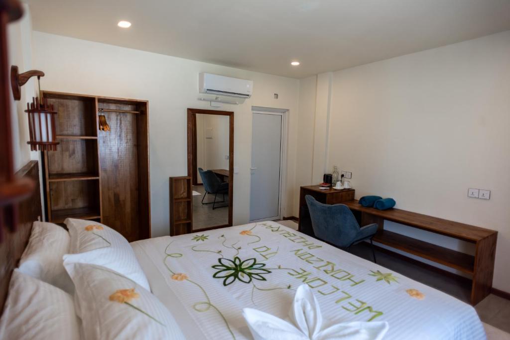Horizon Dhigurah - View 13