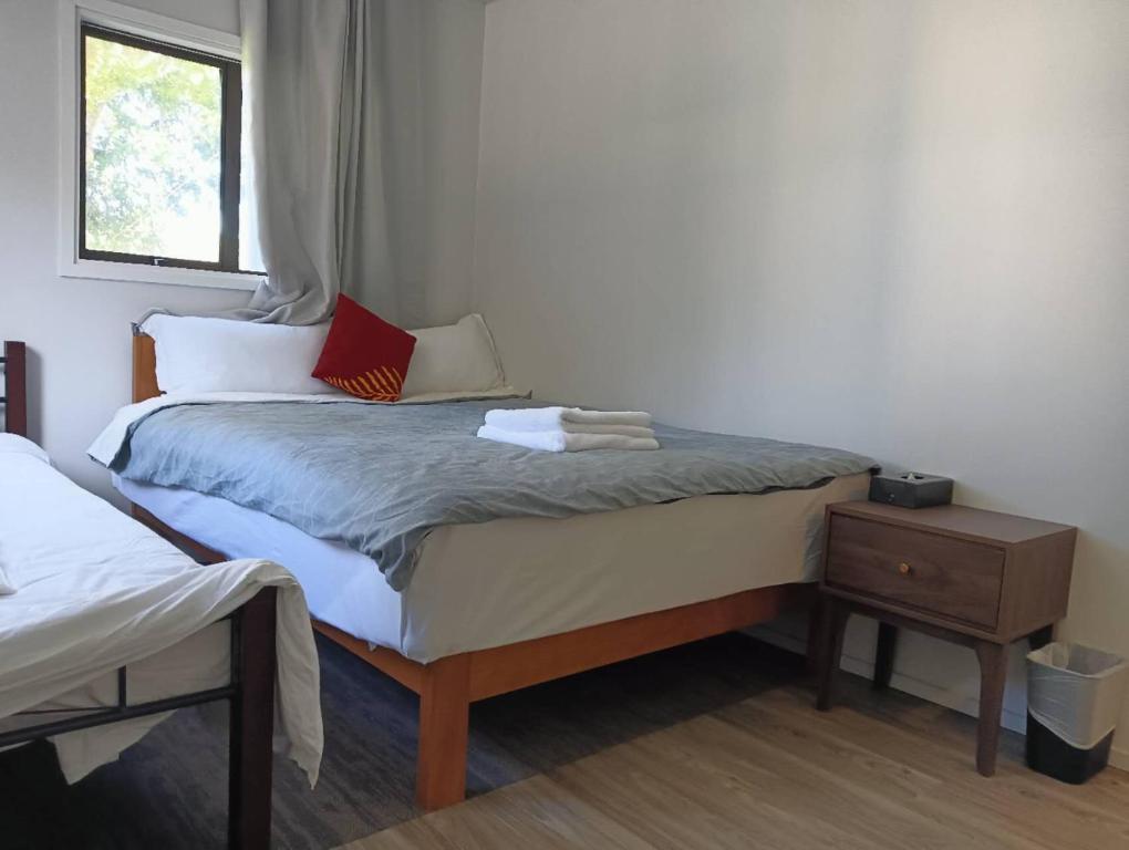 1 Bedroom garden chalet, 7B Salisbury Road, Rotorua - Resim 2