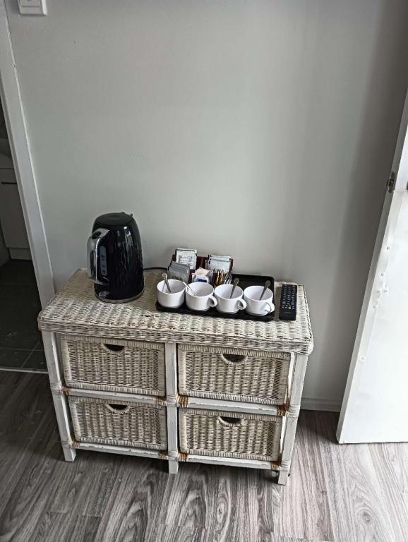 1 Bedroom garden chalet, 7B Salisbury Road, Rotorua - Resim 4