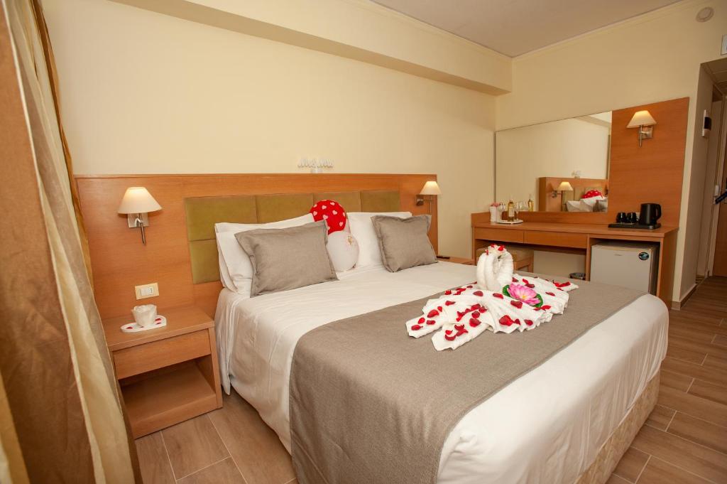 Rhodos Horizon Marina - Adults Only - Resim 25