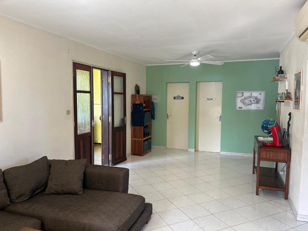 Posezení v ubytování La chambre des canots