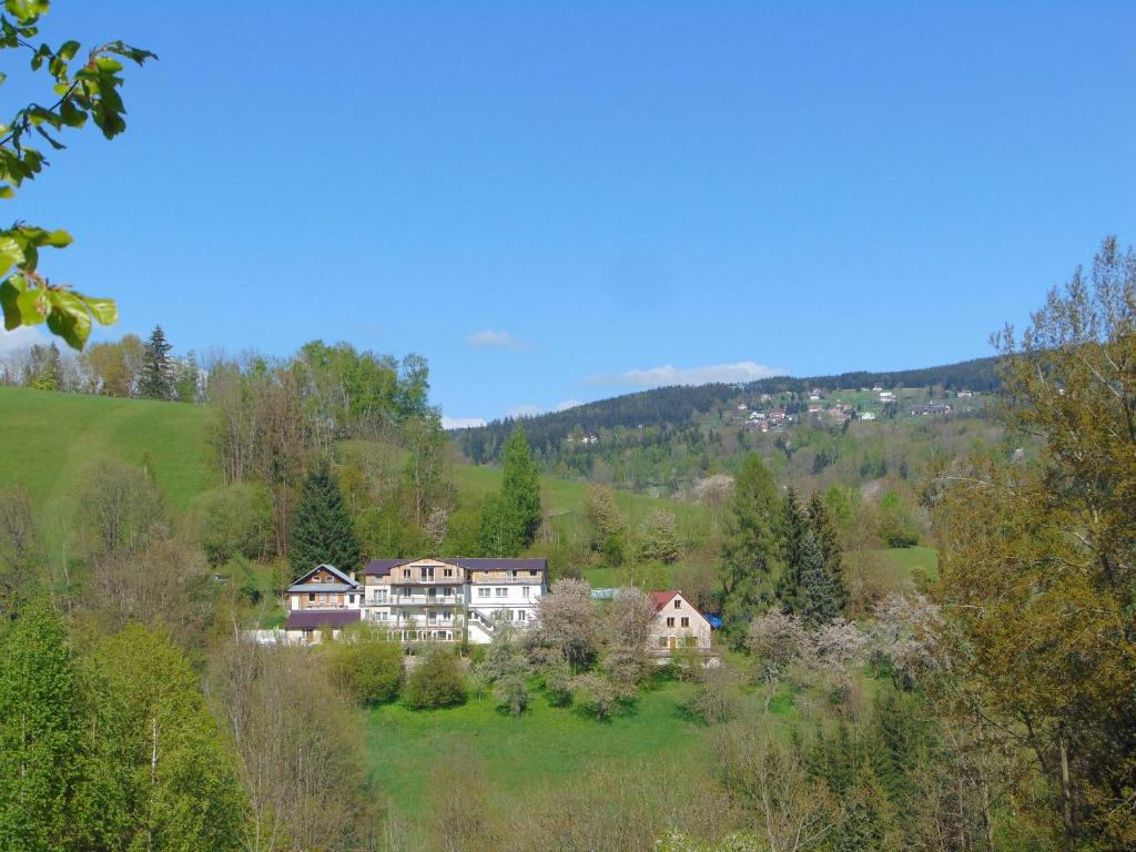 Příroda nedaleko aparthotelu