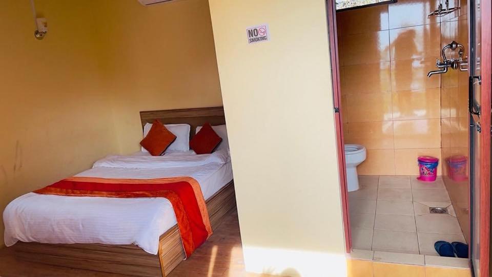 Postel nebo postele na pokoji v ubytování Treez Resort