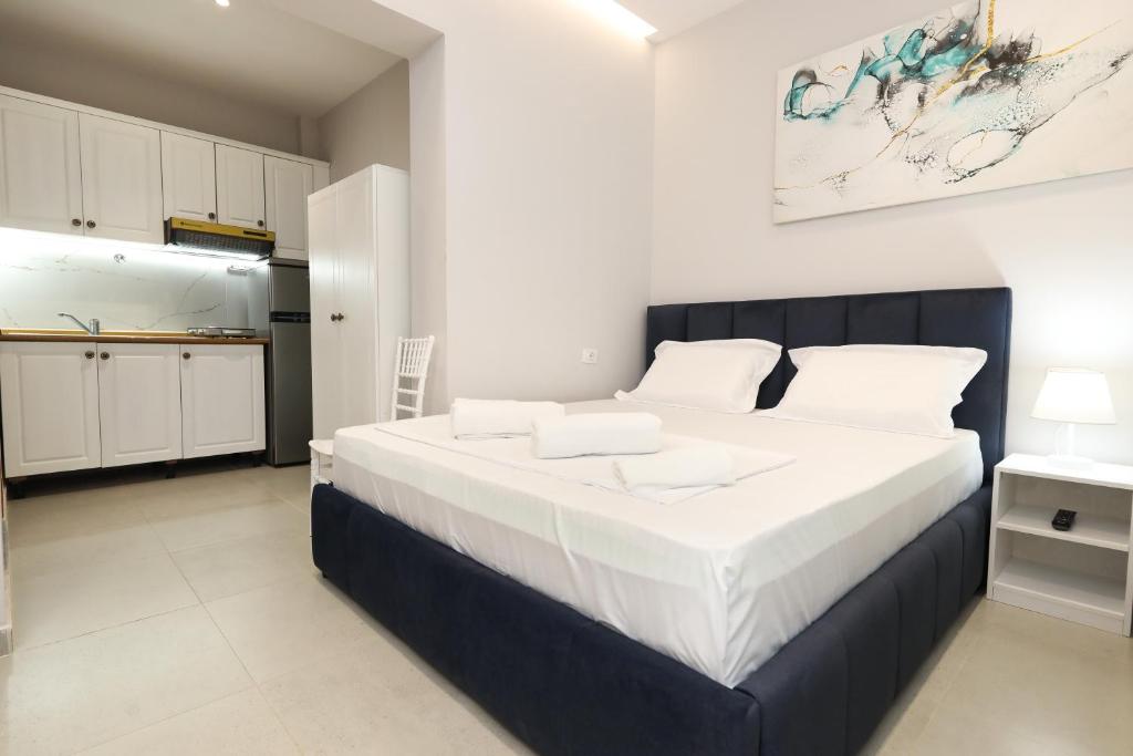 Postel nebo postele na pokoji v ubytování Vila Feliz - Premium Rooms with Free Private Parking