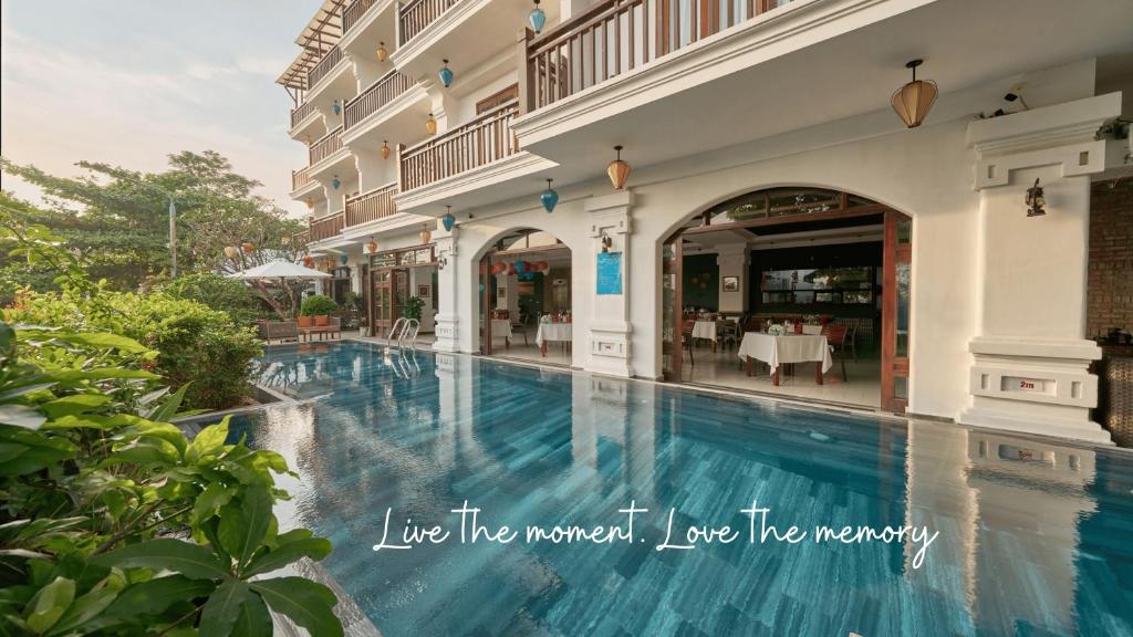 Bazén v ubytování Hoi An Odyssey Hotel & Spa nebo v jeho okolí
