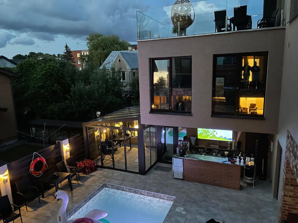 Balkón nebo terasa v ubytování Palanga Classic White Studio