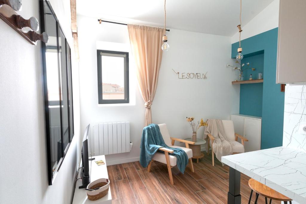 Μια τηλεόραση ή/και κέντρο ψυχαγωγίας στο Le Soyeux - 100m de la Gare & parking privé