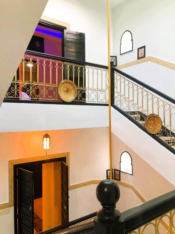 Quarya Assiyahia - Riad CAMILIA- Maison entière avec piscine — photo 9