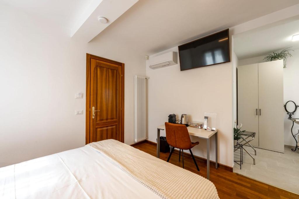 Due Maestà Home - Chambre De Luxe
