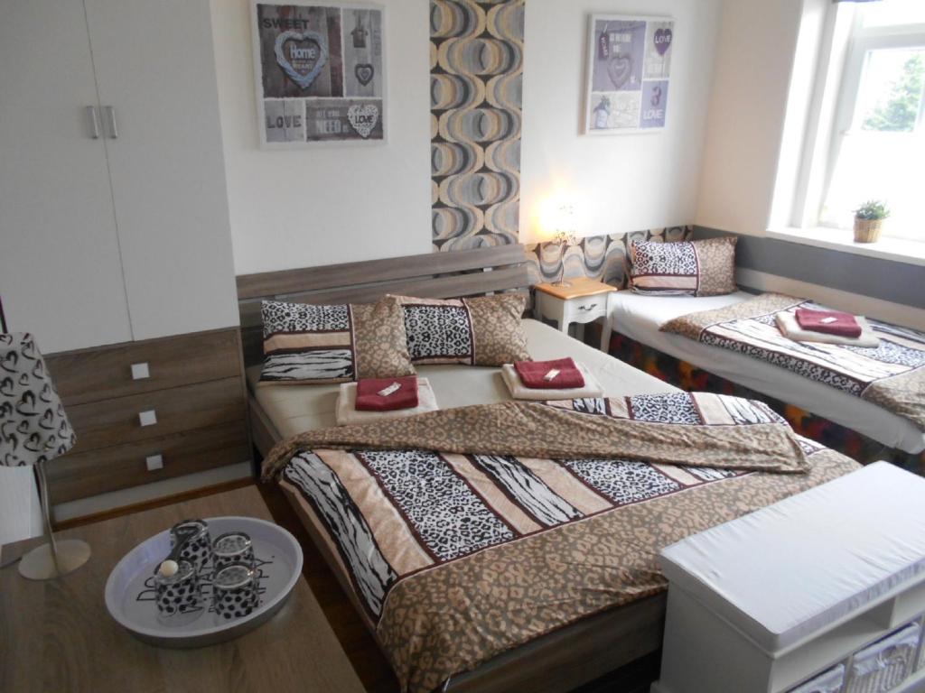 Pension a Restaurant VESNA - České Švýcarsko - 9