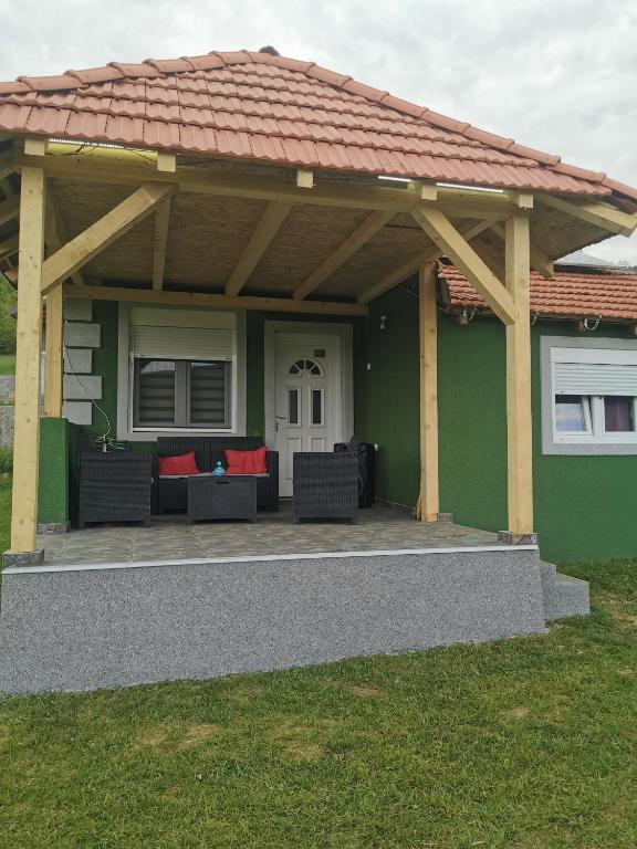 Hoone, kus villa asub