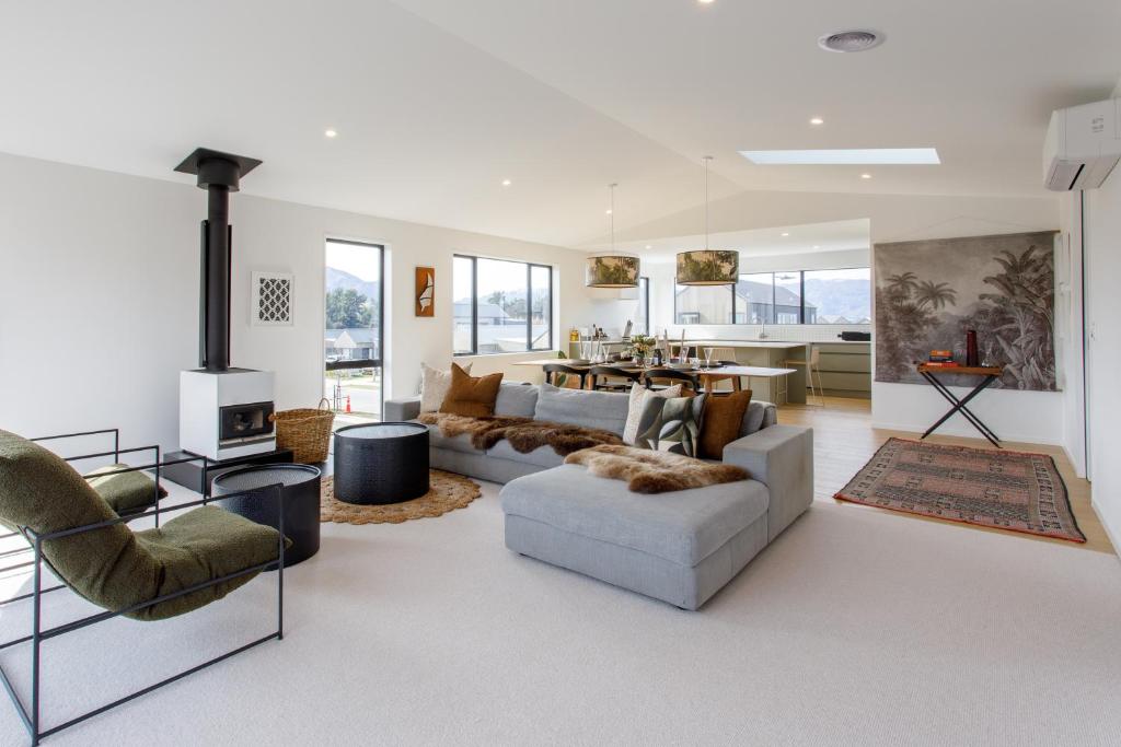 Χώρος καθιστικού στο Luxury Lindis Lookout