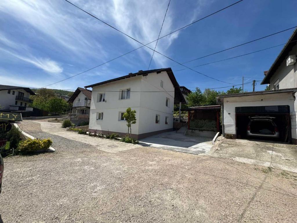 Budova, kde se apartmán nachází