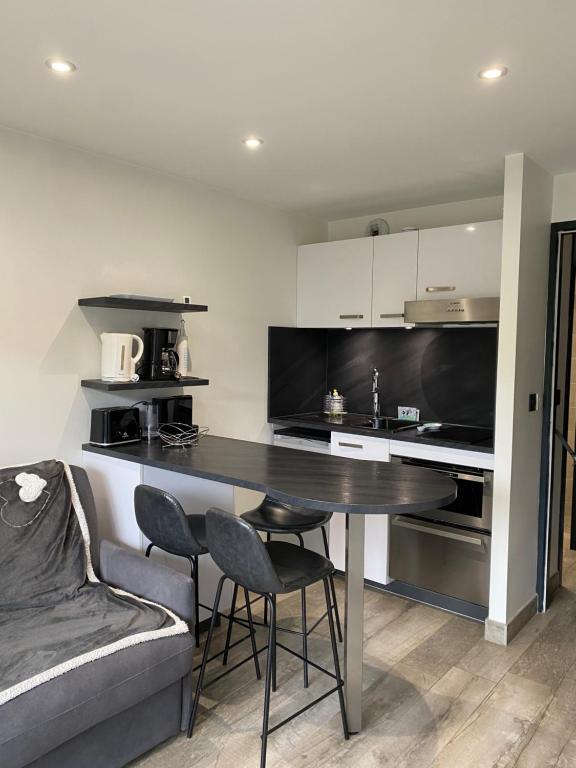 MONT BLANC HOLIDAYS dans résidence avec Gardien - Apartment