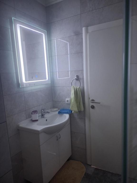 Koupelna v ubytování Apartman Knežević