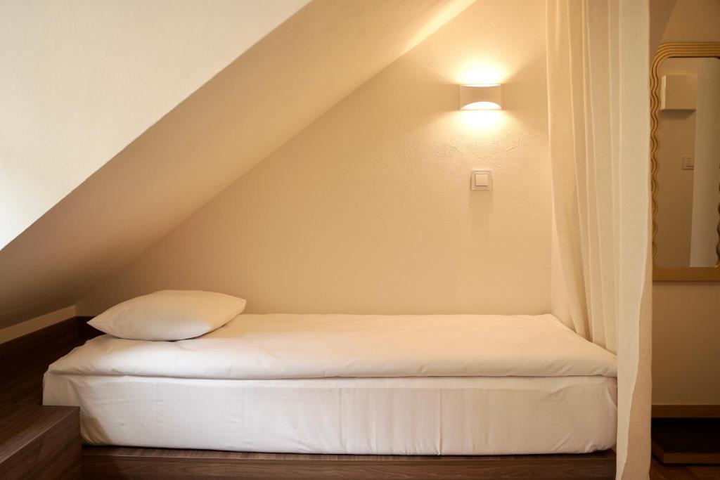 Villa MERLINI w sercu Starego Miasta, Grodzka 19 Lublin - Resim 33