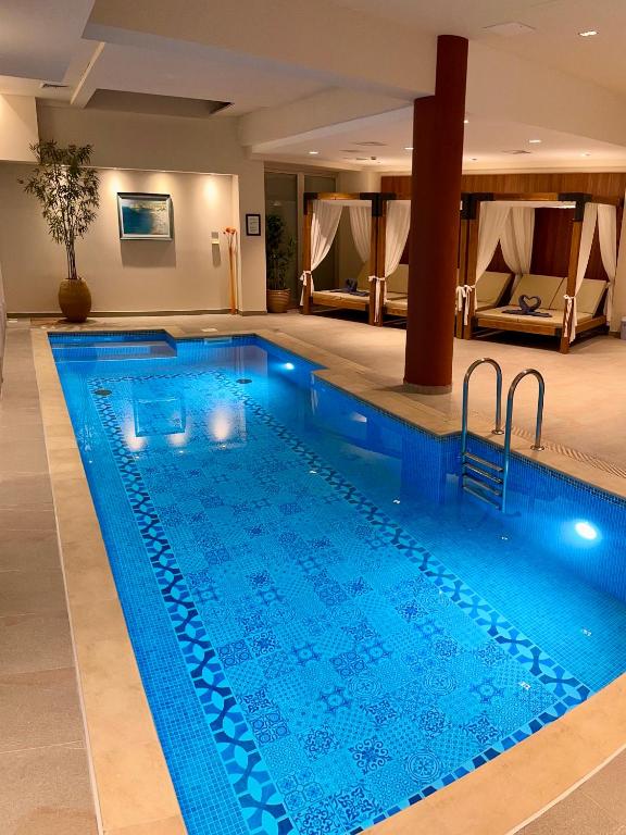 Bazén v ubytování Hotel Eden nebo v jeho okolí