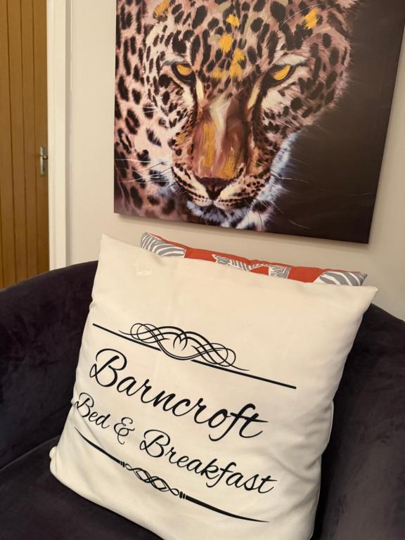 Posezení v ubytování Barncroft Luxury Bed & Breakfast