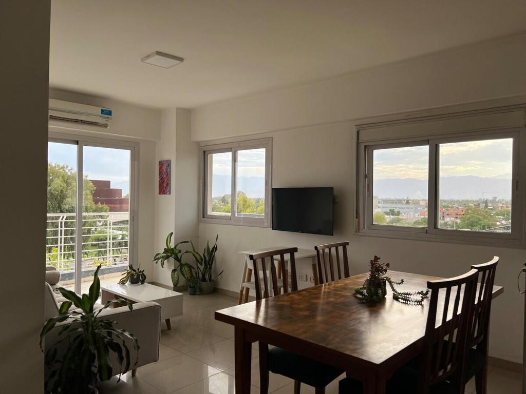 Μια τηλεόραση ή/και κέντρο ψυχαγωγίας στο Andean Viewpoint