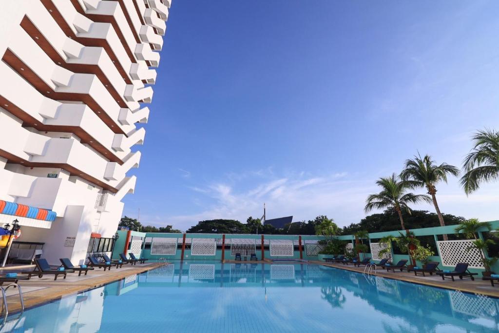 Hua Hin Grand Hotel and Plaza - SHA Extra Plus - Resim 17