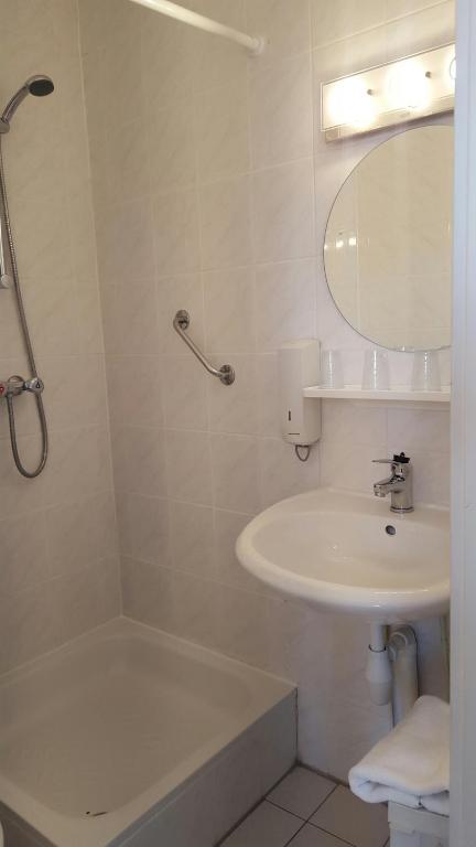 Hotel Dupuis - Resim 45