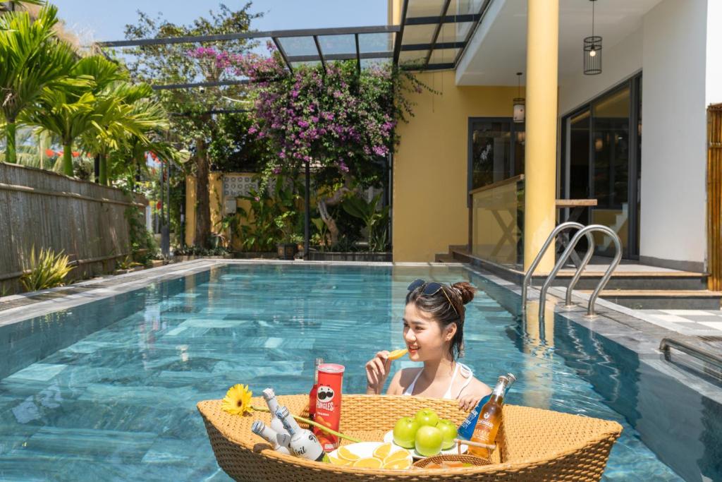 Bazén v ubytování The Lancelynk Boutique & Pool - Bar Hoi An nebo v jeho okolí