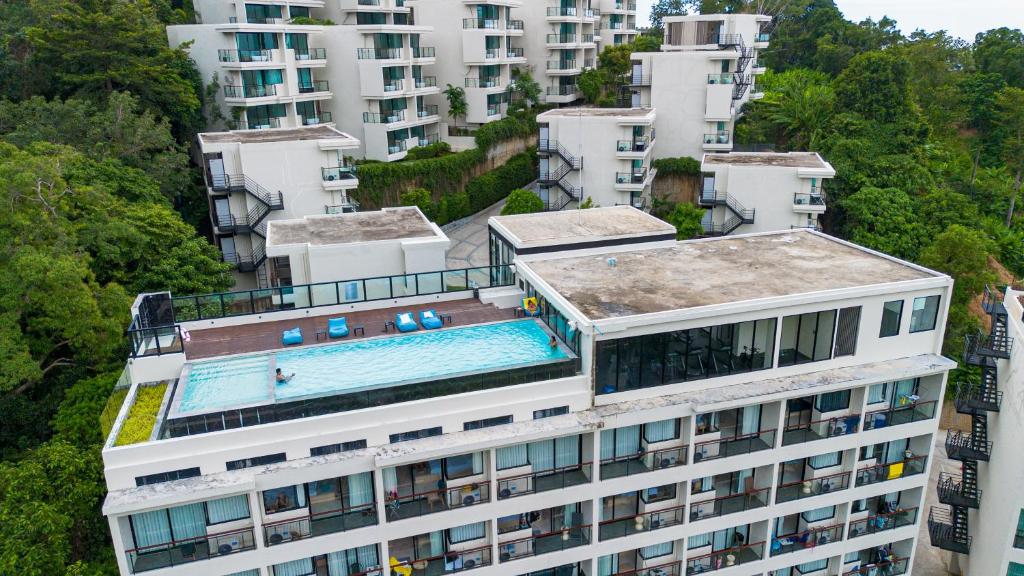 Utopia Karon - Resim 18