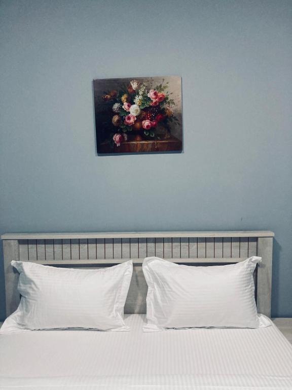 Postel nebo postele na pokoji v ubytování Paris Furnished Apartments - Tabasum Group