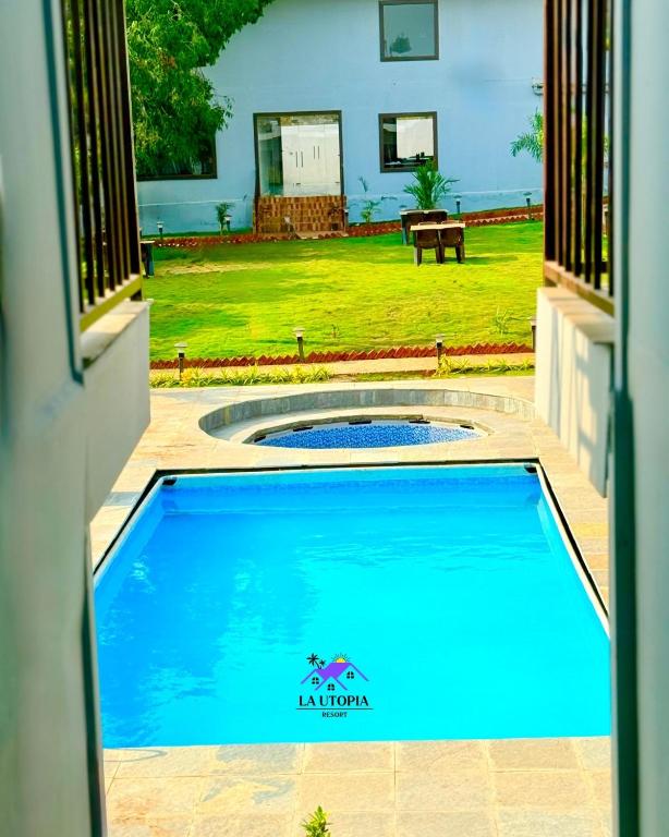Bazén v ubytování La Utopia Resort nebo v jeho okolí