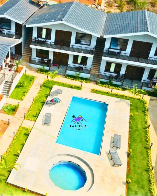 Bazén v ubytování La Utopia Resort nebo v jeho okolí