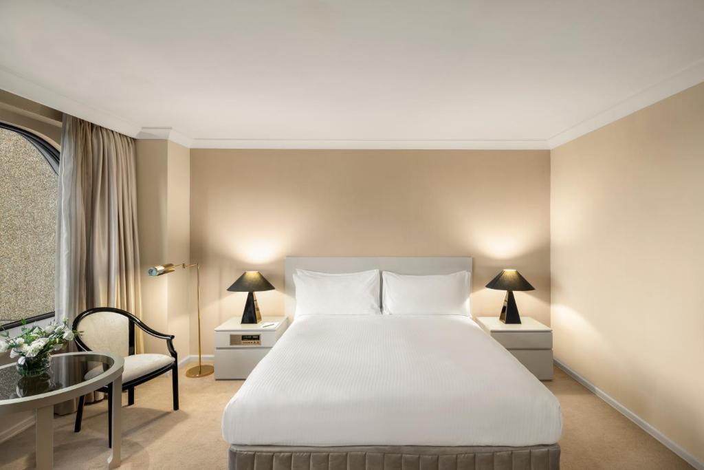 The Sydney Boulevard Hotel photo