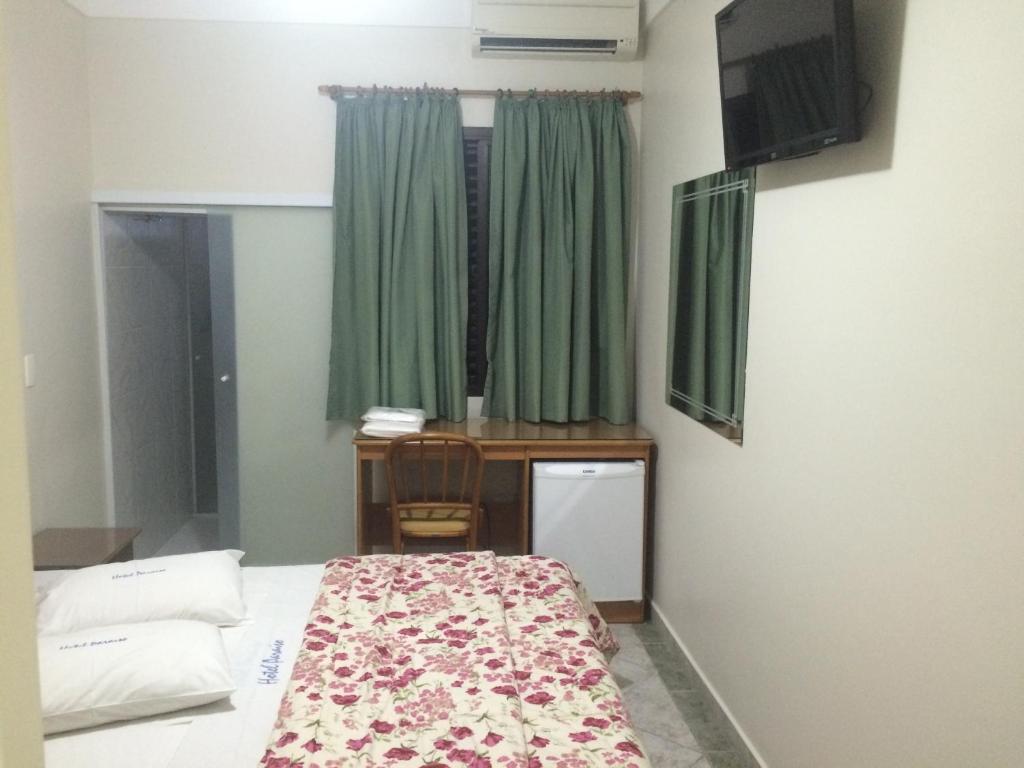  Hotel Paraiso