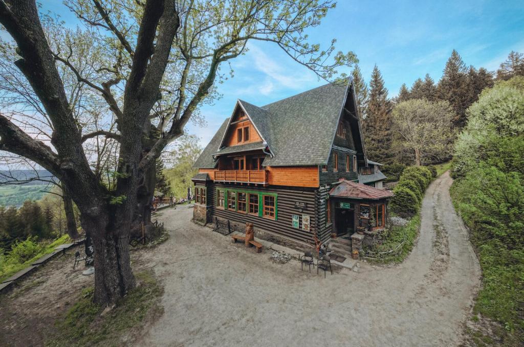 Příroda nedaleko hostelu