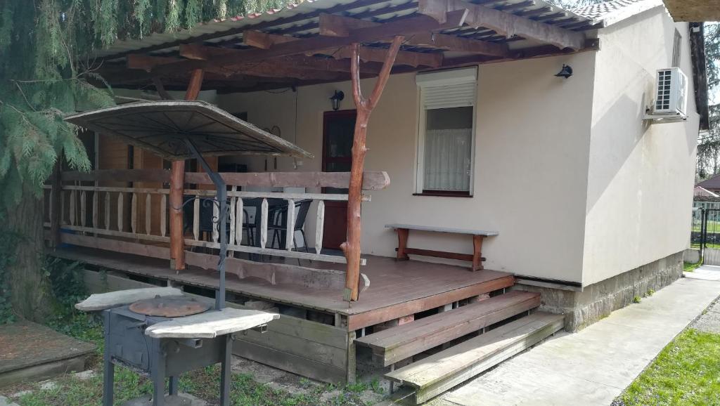 Balkon lub taras w obiekcie Bogi vendégház