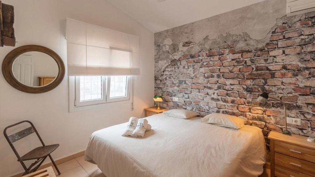 Postel nebo postele na pokoji v ubytování Casa Siempre Sayalonga by Ruralidays