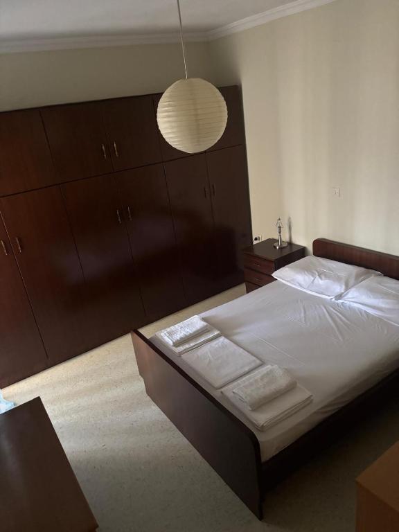 Postel nebo postele na pokoji v ubytování Studio in Ptolemaida