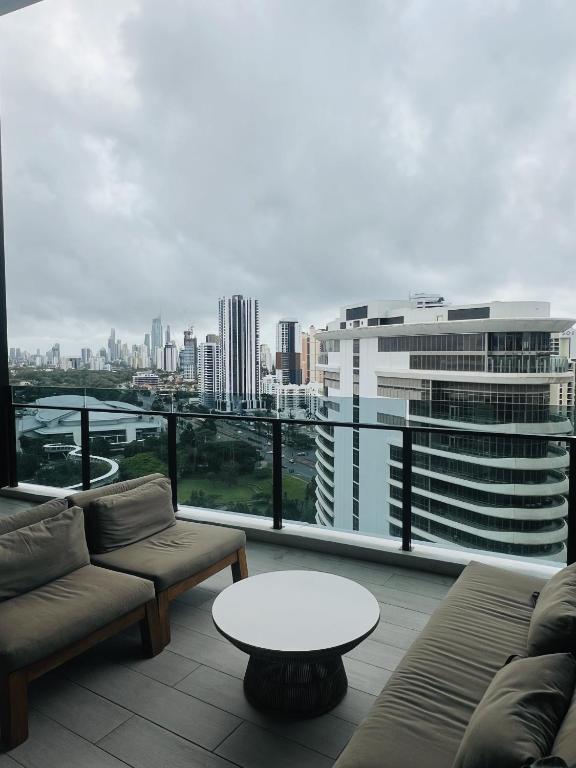 La Jolla Holiday Broadbeach - Resim 45