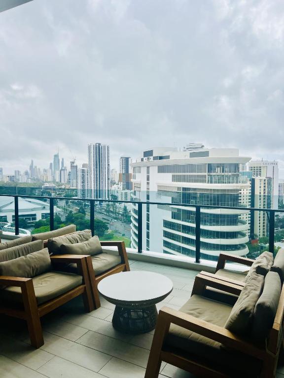 La Jolla Holiday Broadbeach - Resim 43