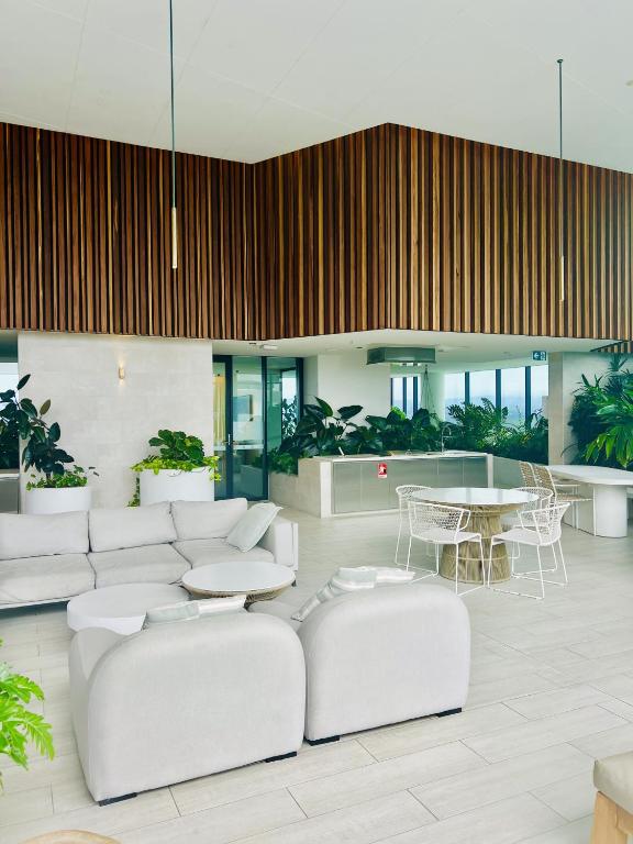 La Jolla Holiday Broadbeach - Resim 41