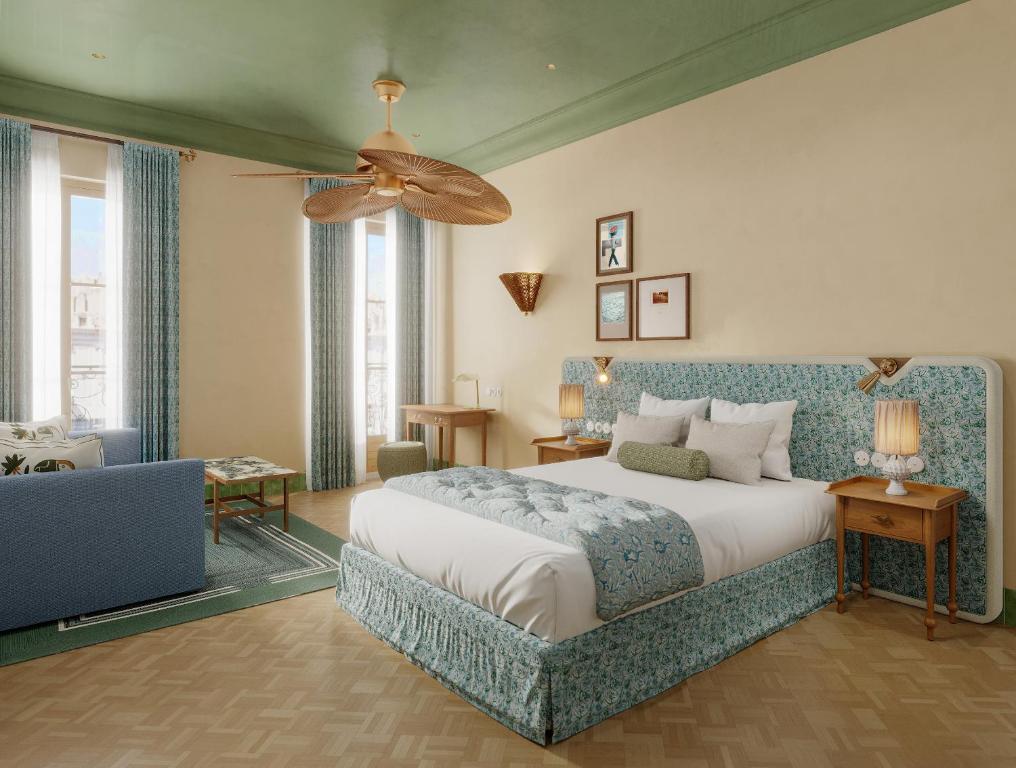 
Junior Suite with Balcony
